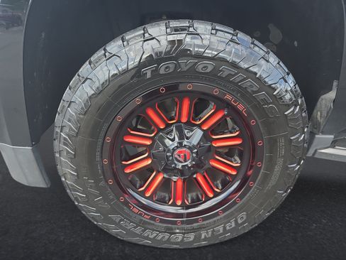 Used 2020 Chevrolet Tahoe LT AWD/4WD image 39