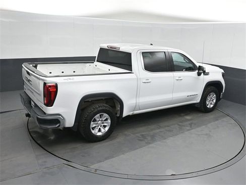 Used 2023 GMC Sierra 1500 SLE image 30