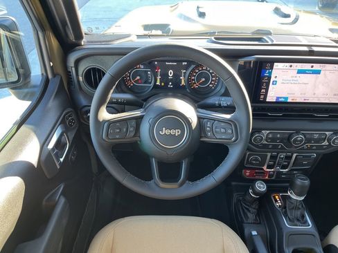 New 2026 Jeep Gladiator Sport image 13