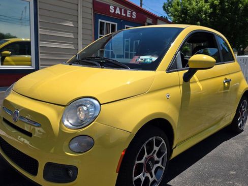 Used 2012 FIAT 500 Sport w/ Safety & Convenience Pkg FWD image 8