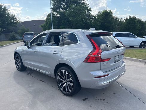 Used 2023 Volvo XC60 B5 Ultimate w/ Protection Package Premier image 7