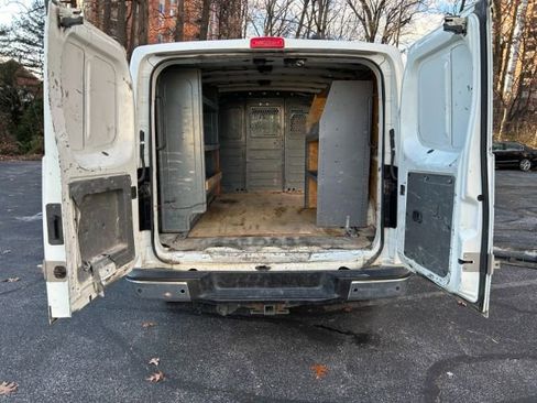Used 2013 Nissan NV 3500 SV w/ Technology Pkg image 26