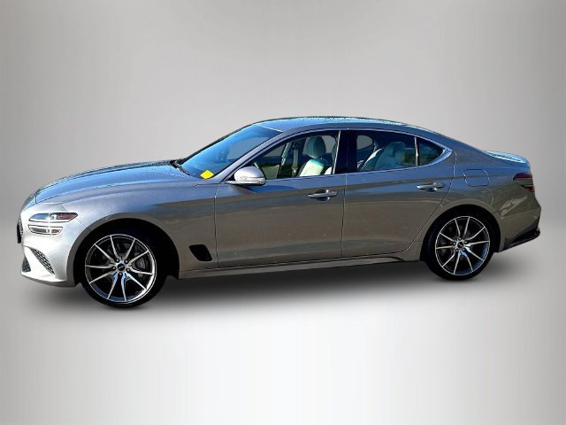 Used 2025 Genesis G70 2.5T RWD image 3