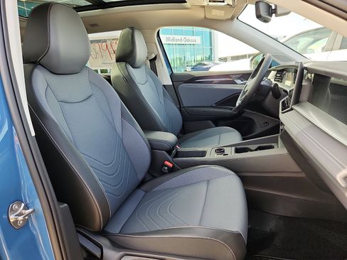 New 2026 Volkswagen Tiguan SE FWD image 15