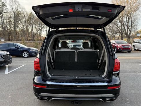 Used 2016 Mercedes-Benz GL 450 GL 450 4MATIC AWD 4dr SUV w/ Premium I Package image 7