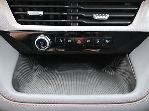 New 2026 Ford Explorer Active image 9