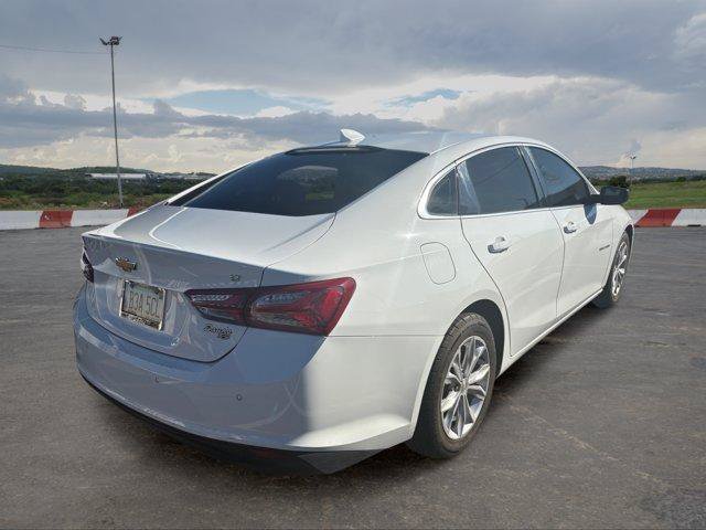 Used 2022 Chevrolet Malibu LT FWD image 3