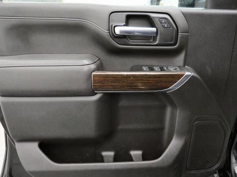 Used 2022 GMC Sierra 3500 SLE w/ SLE Convenience Package image 15