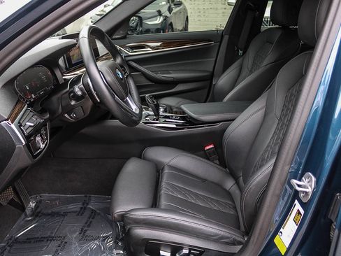 Certified 2023 BMW 540i w/ Premium Package RWD image 17