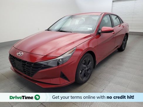 Used 2023 Hyundai Elantra SEL FWD image 1