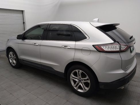 Used 2018 Ford Edge Titanium w/ Technology Package AWD/4WD image 3
