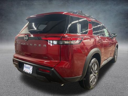 New 2026 Nissan Pathfinder SV image 5