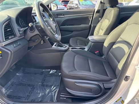 Used 2018 Hyundai Elantra SEL image 5