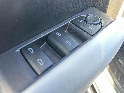 New 2026 GMC Canyon AT4X w/ AT4X AEV Edition image 24