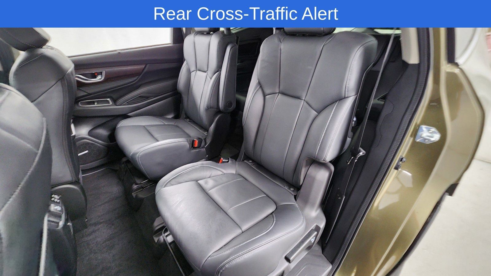 Used 2025 Subaru Ascent Touring AWD/4WD image 14