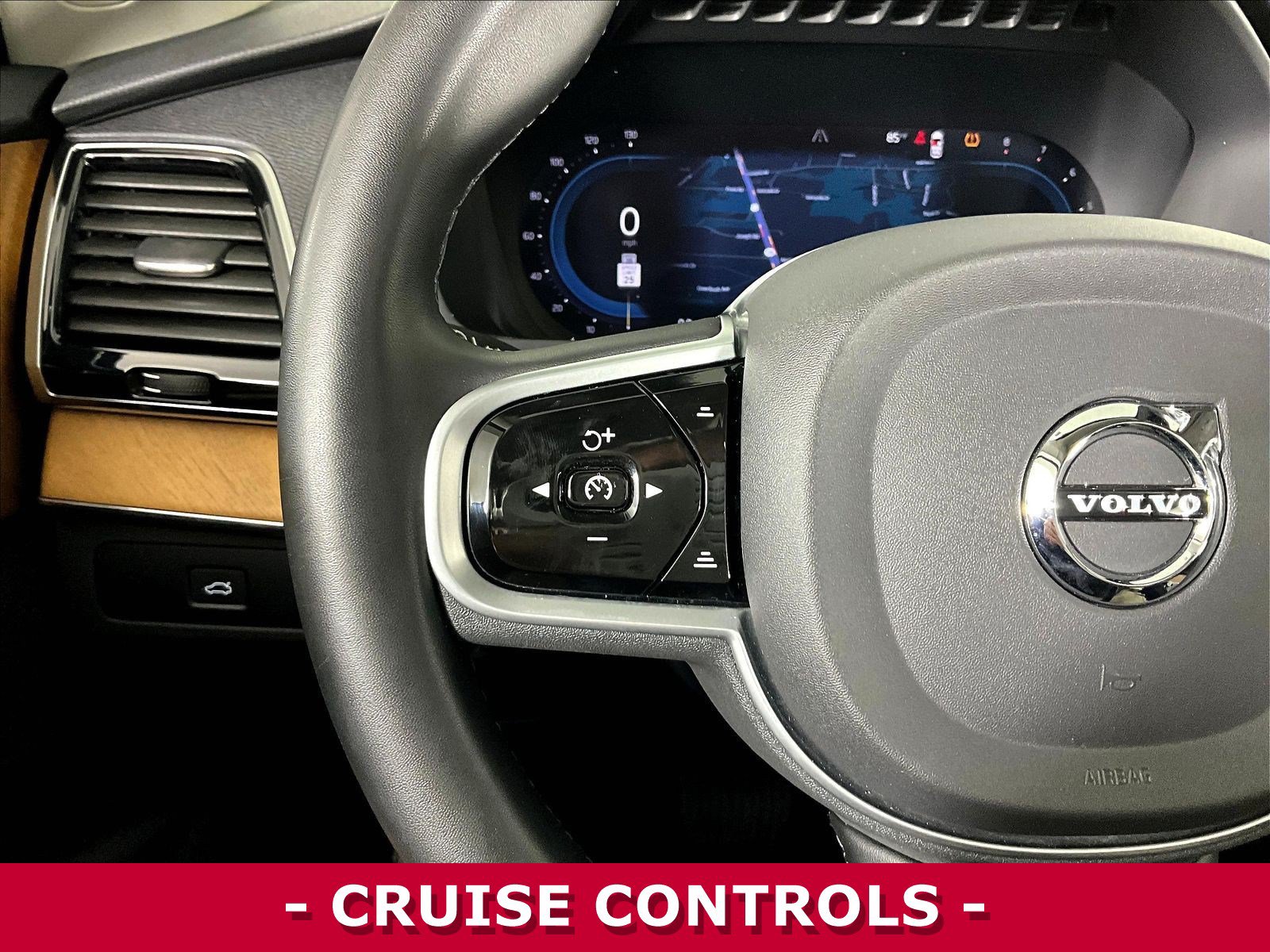 Used 2023 Volvo XC90 B6 Plus w/ Protection Package AWD/4WD image 11