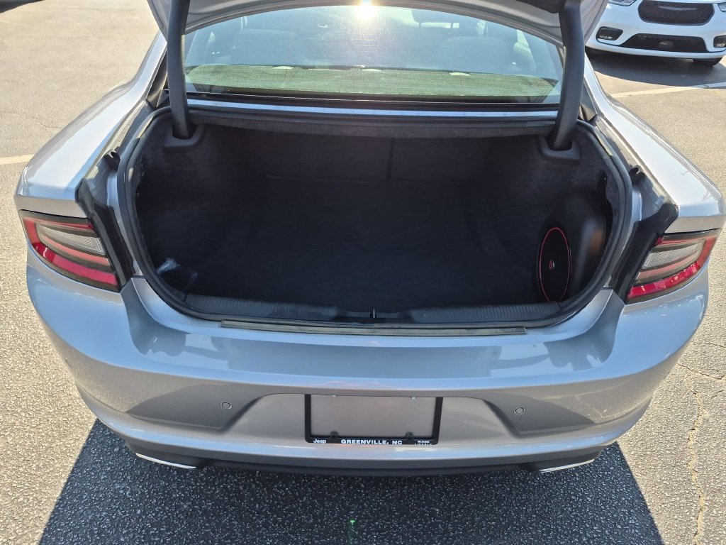 Used 2017 Dodge Charger R/T w/ Driver Confidence Group RWD image 26