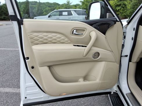 Used 2022 INFINITI QX80 Sensory w/ Cargo Package RWD image 23