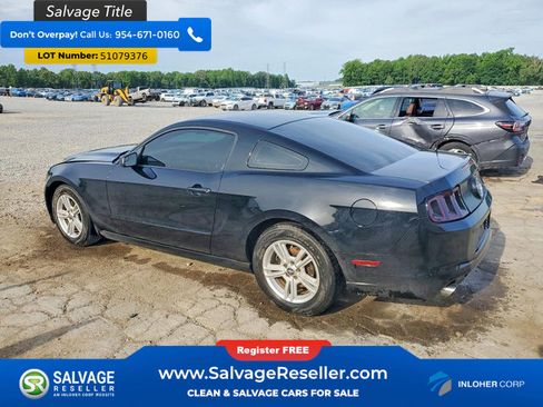 Used 2013 Ford Mustang Coupe RWD image 3