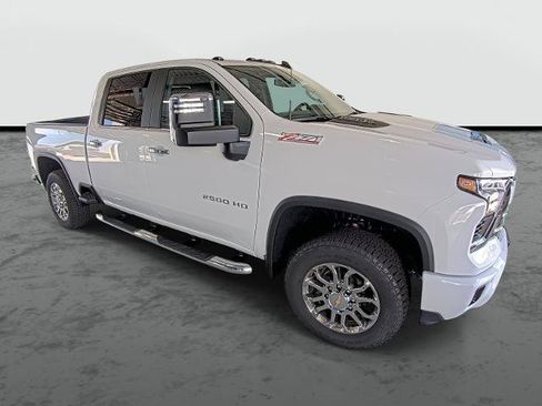 New 2026 Chevrolet Silverado 2500 LT w/ Z71 Chrome Sport Edition AWD/4WD image 4