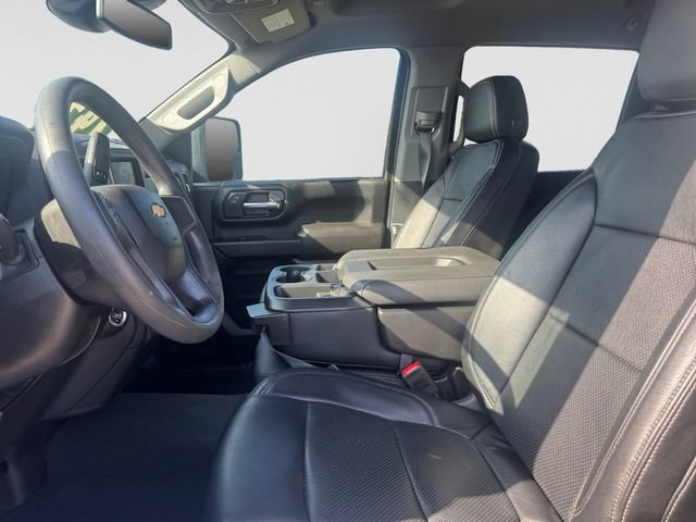 Used 2025 Chevrolet Silverado 2500 Custom w/ Custom Value Package AWD/4WD image 11
