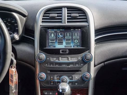 Used 2013 Chevrolet Malibu LT image 12