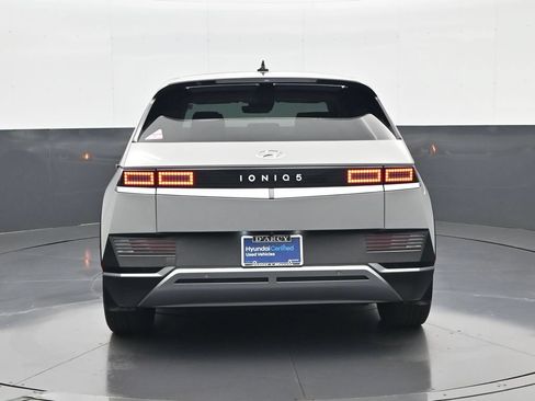 Certified 2023 Hyundai Ioniq 5 SEL RWD image 7