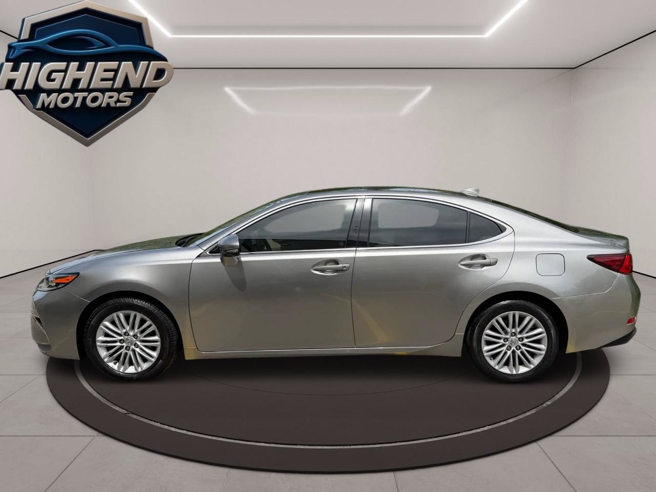 Used 2016 Lexus ES 350 w/ Premium Package w/Wood Trim FWD image 3