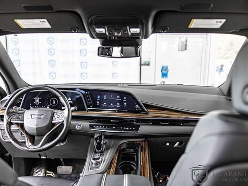 Used 2023 Cadillac Escalade Luxury w/ LPO, Floor Liner Package AWD/4WD image 36