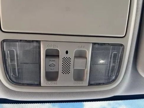 Used 2012 Honda CR-V EX image 22