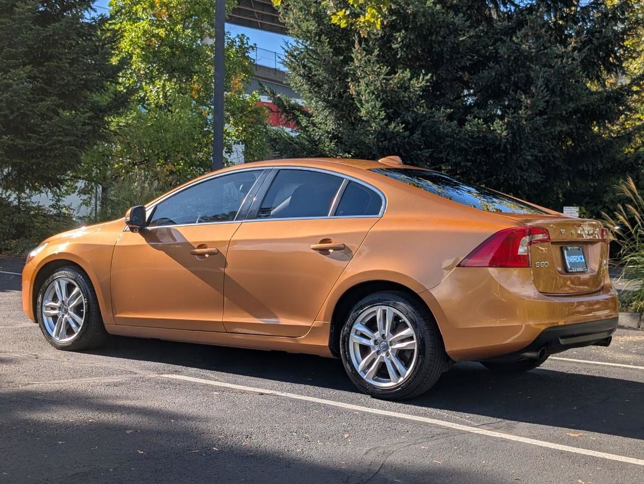 Used 2011 Volvo S60 T6 AWD/4WD image 5