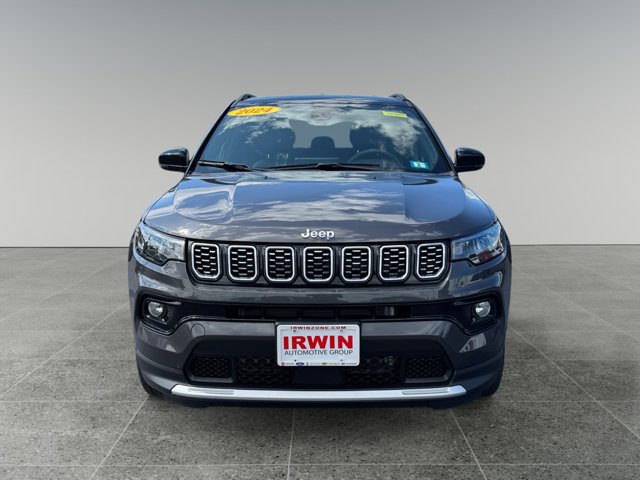 Used 2024 Jeep Compass Limited AWD/4WD image 9