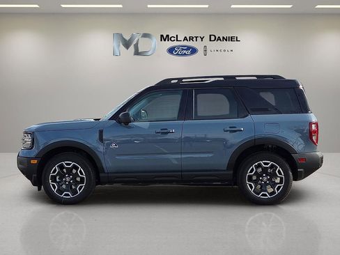 New 2025 Ford Bronco Sport Outer Banks w/ Outer Banks Tech Package+ AWD/4WD image 3