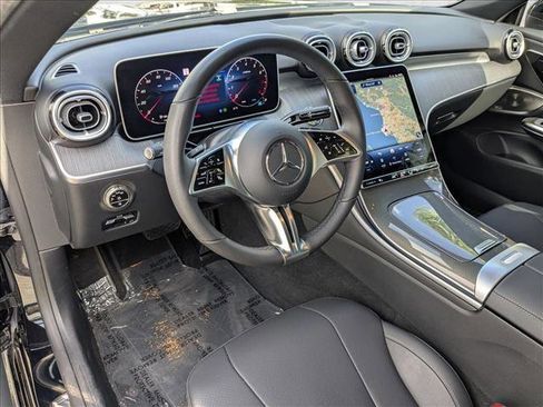 Used 2025 Mercedes-Benz CLE 300 4MATIC Coupe image 10