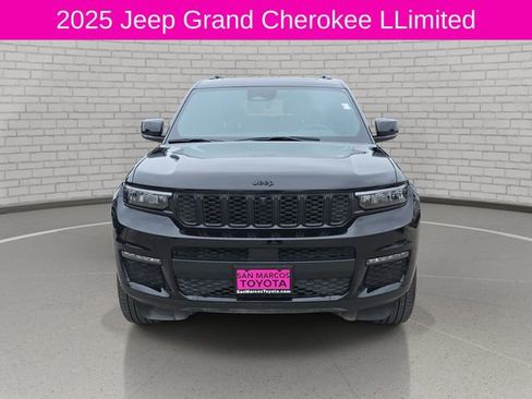 Used 2025 Jeep Grand Cherokee L Limited w/ Luxury Tech Group II AWD/4WD image 2