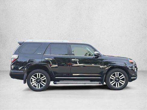 Used 2018 Toyota 4Runner Limited AWD/4WD image 4