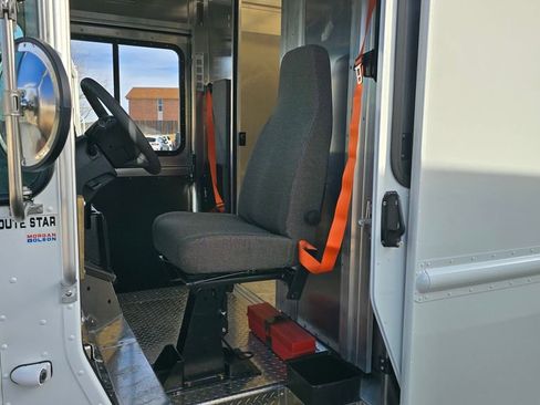 New 2026 Ford E-350 and Econoline 350 Super Duty w/ A/C Prep Package RWD image 11