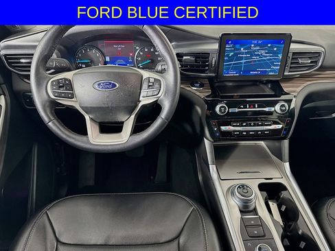 Certified 2024 Ford Explorer Limited image 24