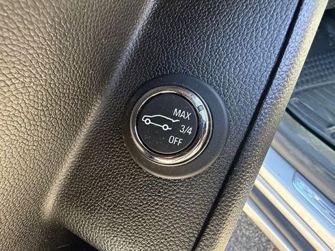 Used 2020 Chevrolet Traverse High Country image 14