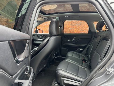 Used 2022 Lincoln Corsair Reserve w/ Equipment Group 201A image 24