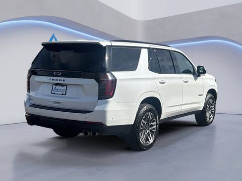 Used 2025 Chevrolet Tahoe Z71 AWD/4WD image 5