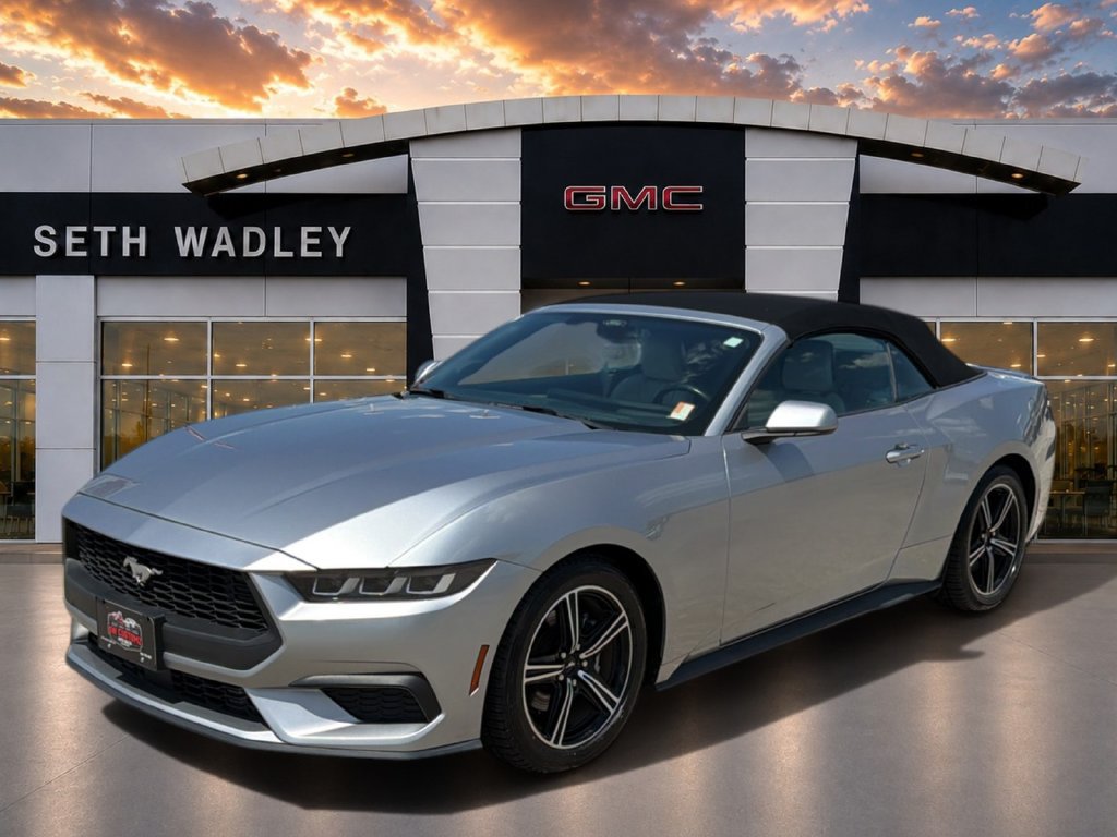 Used 2024 Ford Mustang Premium RWD image 3