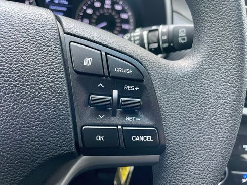 Used 2021 Hyundai Tucson SE FWD image 21