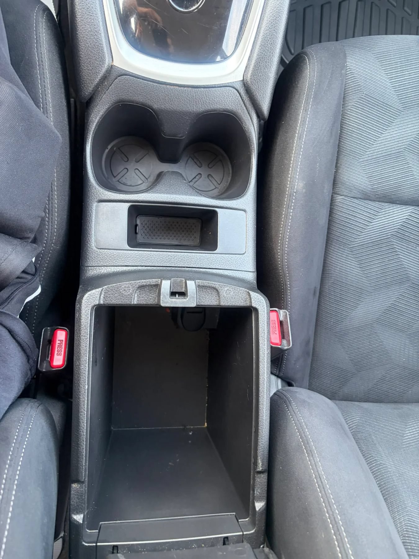 Used 2016 Nissan Rogue S AWD/4WD image 34