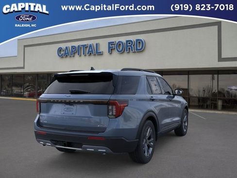 New 2026 Ford Explorer Active AWD/4WD image 8