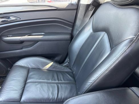 Used 2012 Cadillac SRX FWD image 12