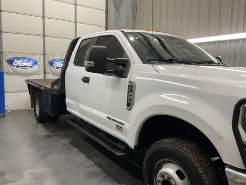 Used 2019 Ford F350 XL w/ XL Value Package image 3