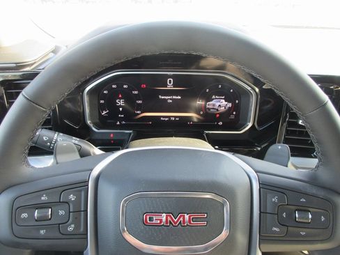 New 2026 GMC Sierra 1500 Elevation w/ Elevation Premium Package AWD/4WD image 20