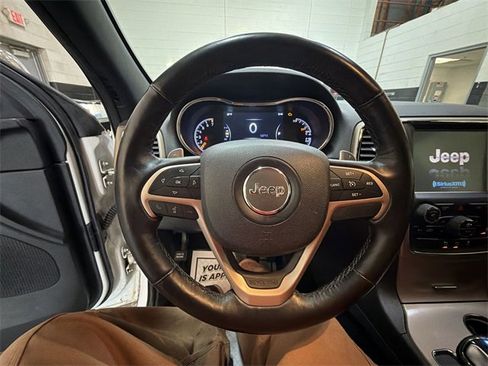 Used 2015 Jeep Grand Cherokee Limited image 14