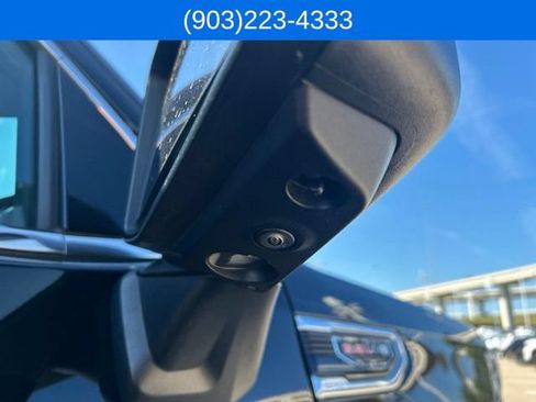 Used 2025 GMC Sierra 1500 Denali AWD/4WD image 16